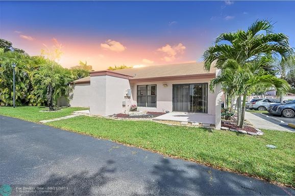 3163 84th Way, Sunrise, FL 33351