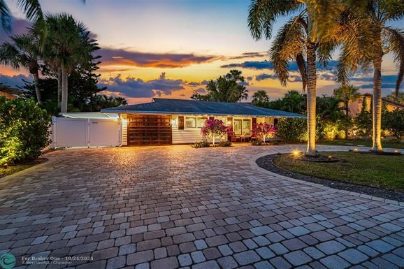 1191 21st St, Boca Raton, FL 33486