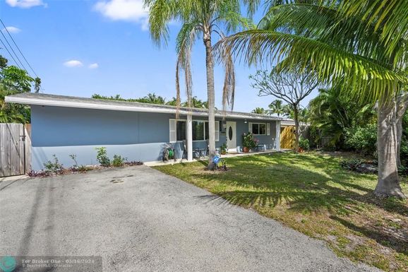 2255 33rd Ave, Fort Lauderdale, FL 33312