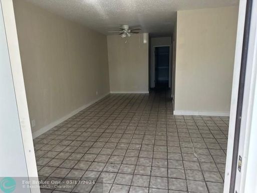 1326 8th Ave, Fort Lauderdale, FL 33311