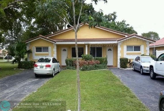3890 110th Ave, Coral Springs, FL 33065