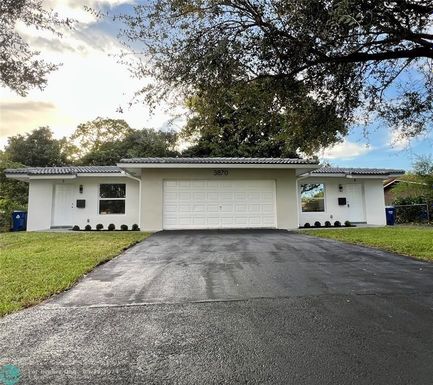 3870 79th Ave, Coral Springs, FL 33065