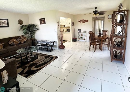 903 Normandy S, Delray Beach, FL 33484