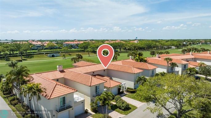 1345 Saint Davids LN, Vero Beach, FL 32967