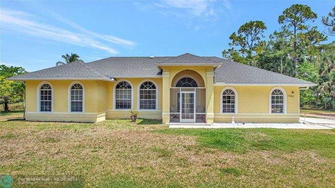 16611 68th St, Loxahatchee, FL 33470