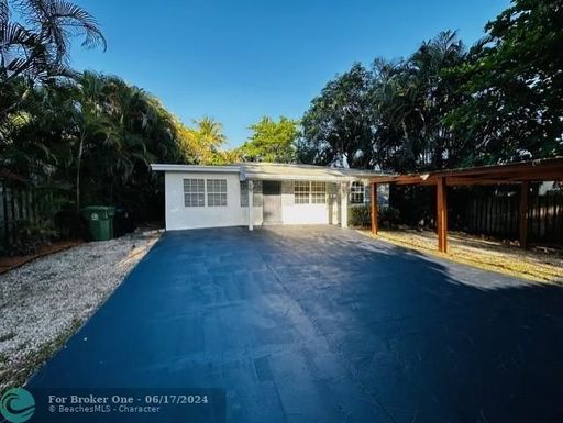1660 28th Ave, Fort Lauderdale, FL 33312