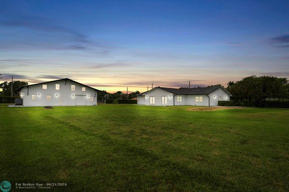 6800 172nd Ave, Southwest Ranches, FL 33331