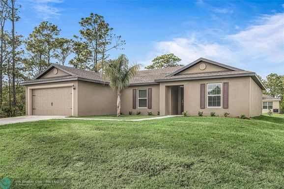 452 Prado Ave, Port St Lucie, FL 34983