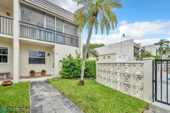 1401 15th Ave, Hollywood, FL 33020