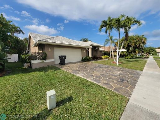 7243 Brickyard Circle, Lake Worth, FL 33467