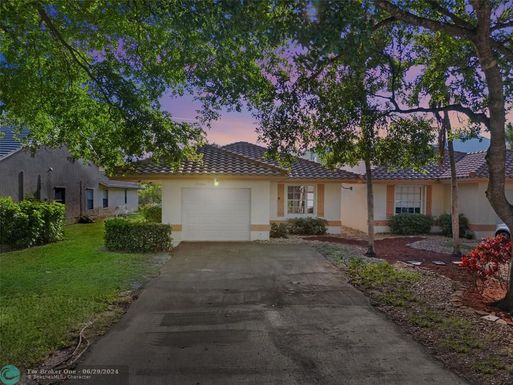 2940 95th Ave, Coral Springs, FL 33065