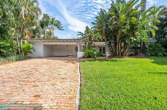 2620 34th Ave, Fort Lauderdale, FL 33312