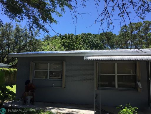 6184 Orange Blossom Trl, Hobe Sound, FL 33455