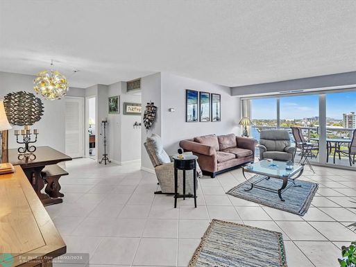 2841 Ocean Blvd, Fort Lauderdale, FL 33308