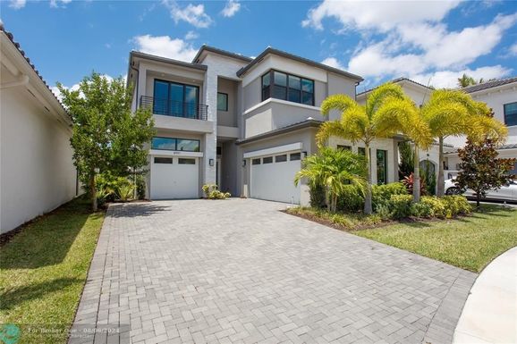 8991 Chauvet Way, Boca Raton, FL 33496