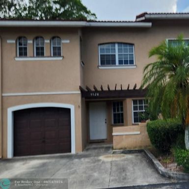 9528 SW 1st PL, Coral Springs, FL 33071