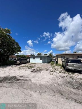 808 17th St, Fort Pierce , FL 34950