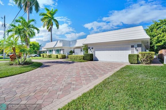 4101 24th Ave, Lighthouse Point, FL 33064