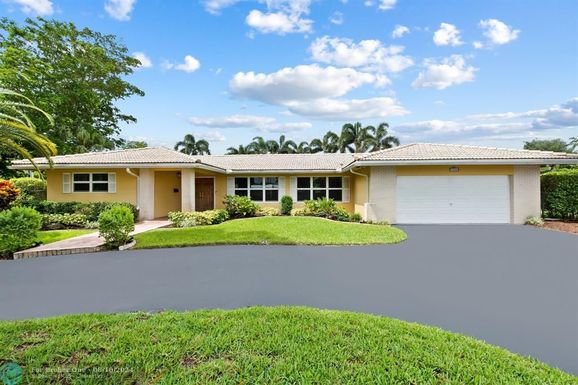 4400 Buchanan St, Hollywood, FL 33021