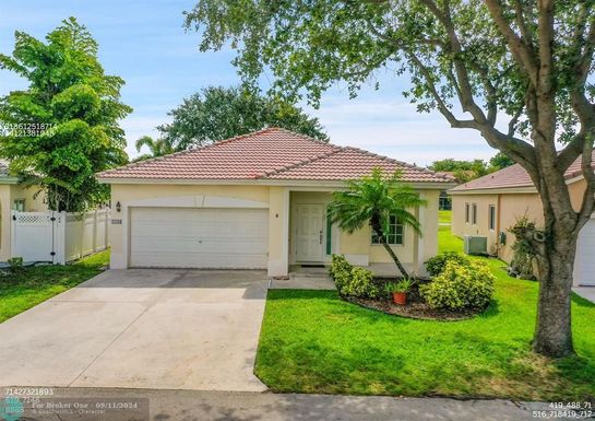 1334 44th Ter, Deerfield Beach, FL 33442