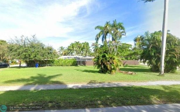 700 19th Ave, Fort Lauderdale, FL 33304