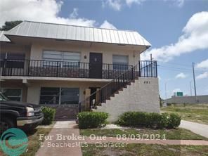 201 32nd Ct, Pompano Beach, FL 33064