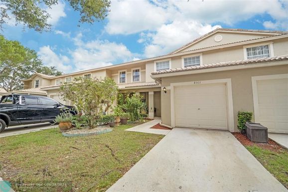 8511 Southgate Shores Cir, Tamarac, FL 33321