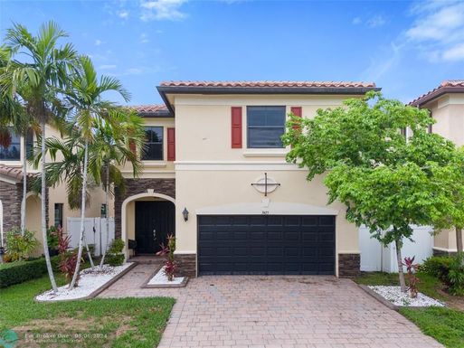 3425 86th Ter, Hialeah, FL 33018