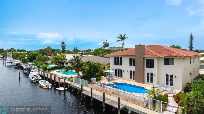 240 Imperial Ln, Lauderdale By The Sea, FL 33308