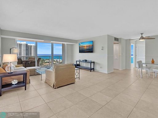 2841 Ocean Blvd, Fort Lauderdale, FL 33308