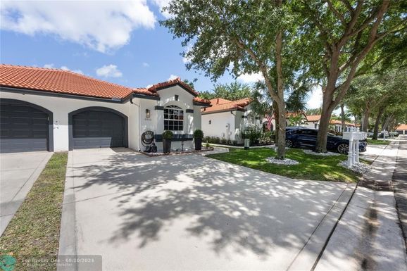 18400 Via Di Regina, Boca Raton, FL 33496