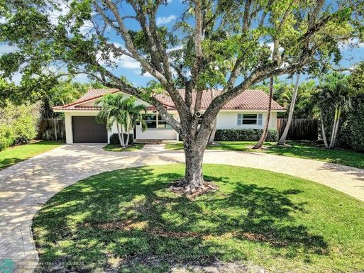 211 17th St, Delray Beach, FL 33444