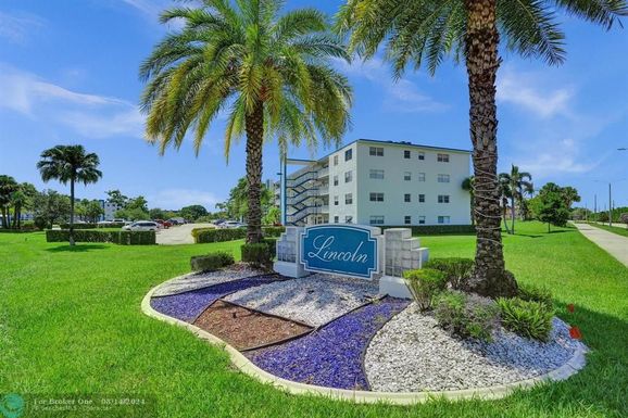 4011 Lincoln A, Boca Raton, FL 33434