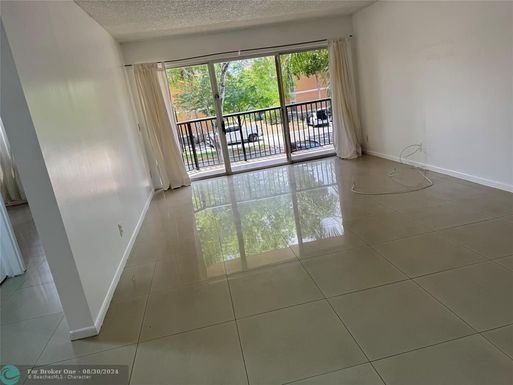 8801 WILES RD, Coral Springs, FL 33067