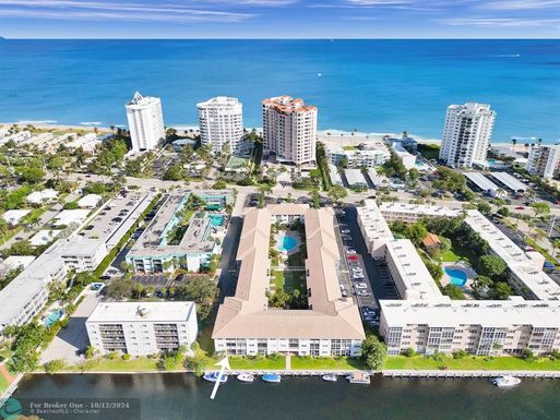 1461 Ocean Blvd, Lauderdale By The Sea, FL 33062