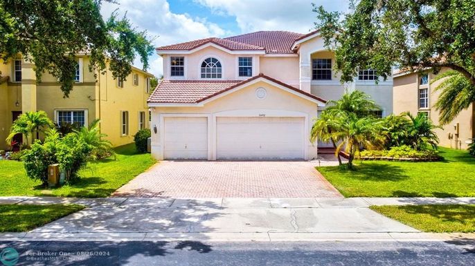 16492 18th St, Miramar, FL 33027