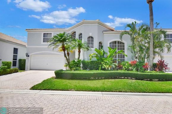 4241 66th Ln, Boca Raton, FL 33496