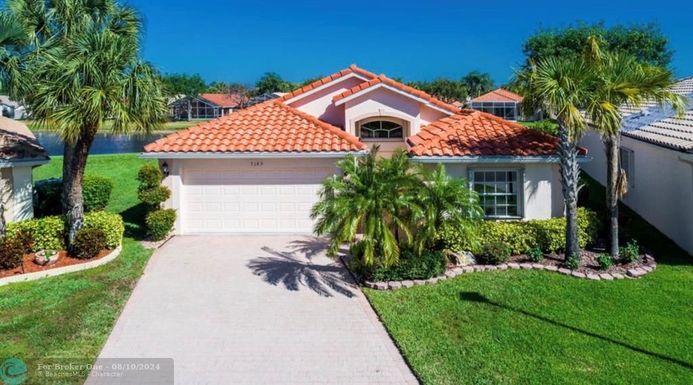 7185 Catania Drive, Boynton Beach, FL 33472