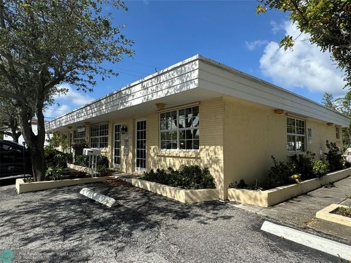 2448 13th Ave, Wilton Manors, FL 33305