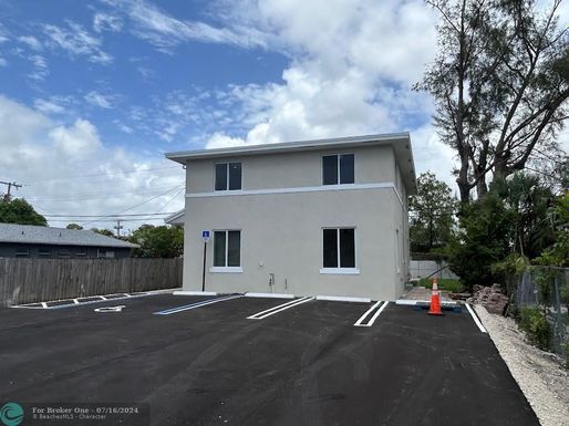 1117 5th Ave, Fort Lauderdale, FL 33304