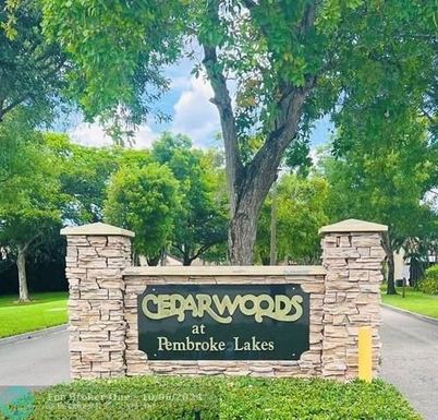 2341 Elm Ct, Pembroke Pines, FL 33026