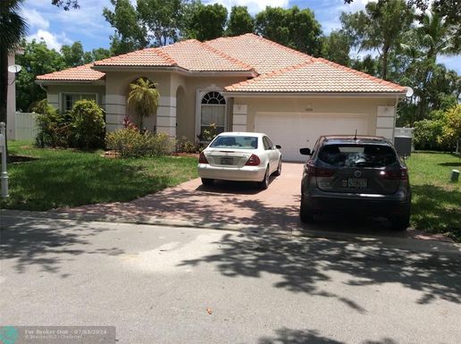 5255 95TH AVE, Coral Springs, FL 33076