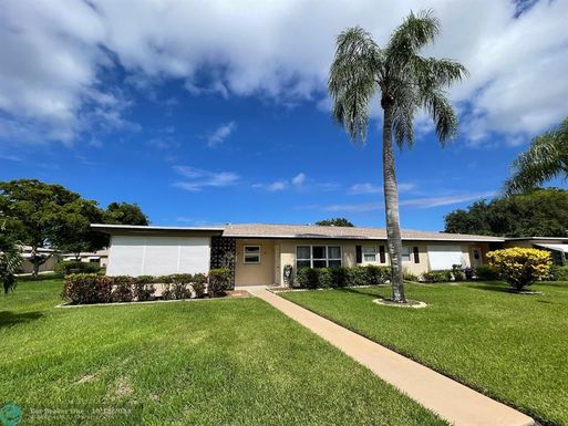 1025 South Dr, Delray Beach, FL 33445