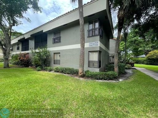 2510 49th Ter, Coconut Creek, FL 33063