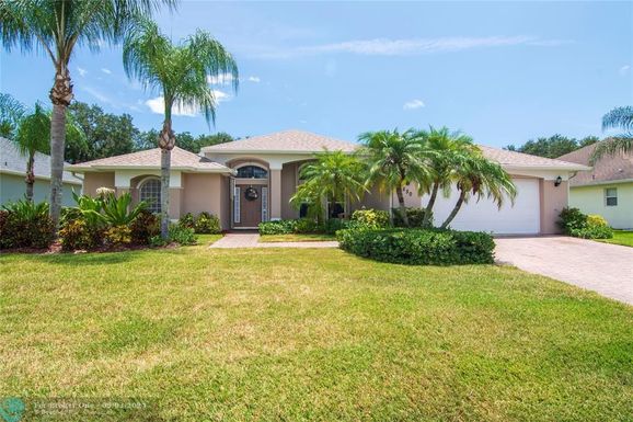 550 Alexandra Avenue, Vero Beach, FL 32968