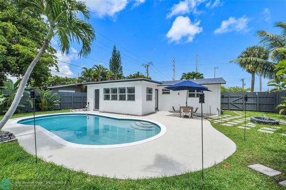 2709 9th Ave, Wilton Manors, FL 33311