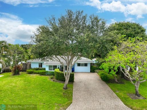 2365 5th Ave, Wilton Manors, FL 33311