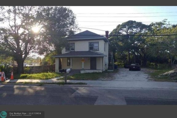 201 17th St, Fort Pierce , FL 34950