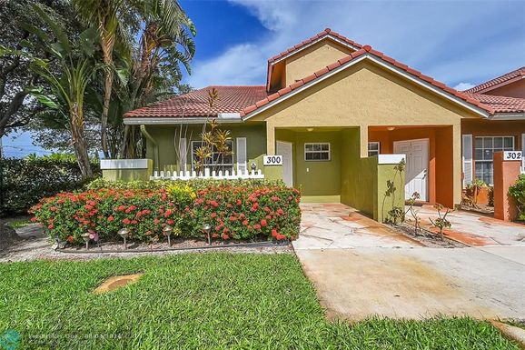 300 23rd Ave., Boynton Beach, FL 33435