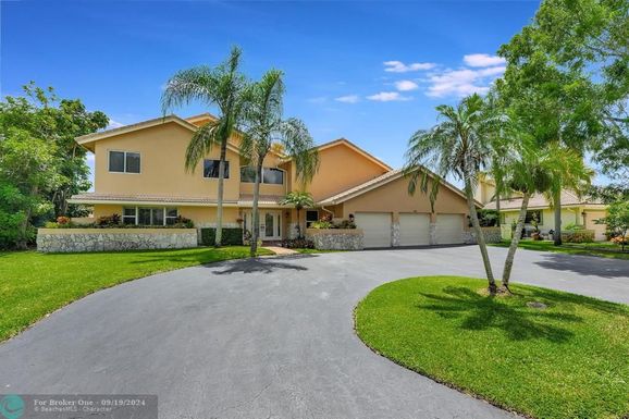 461 111th Ave, Coral Springs, FL 33071